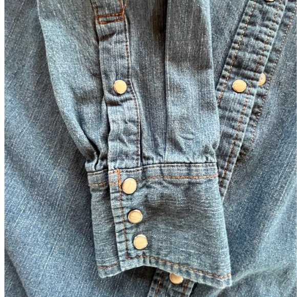 FUN  Bronc Riding Micky Mouse Cowboy Button Down Denim Shirt - Picture 4 of 5